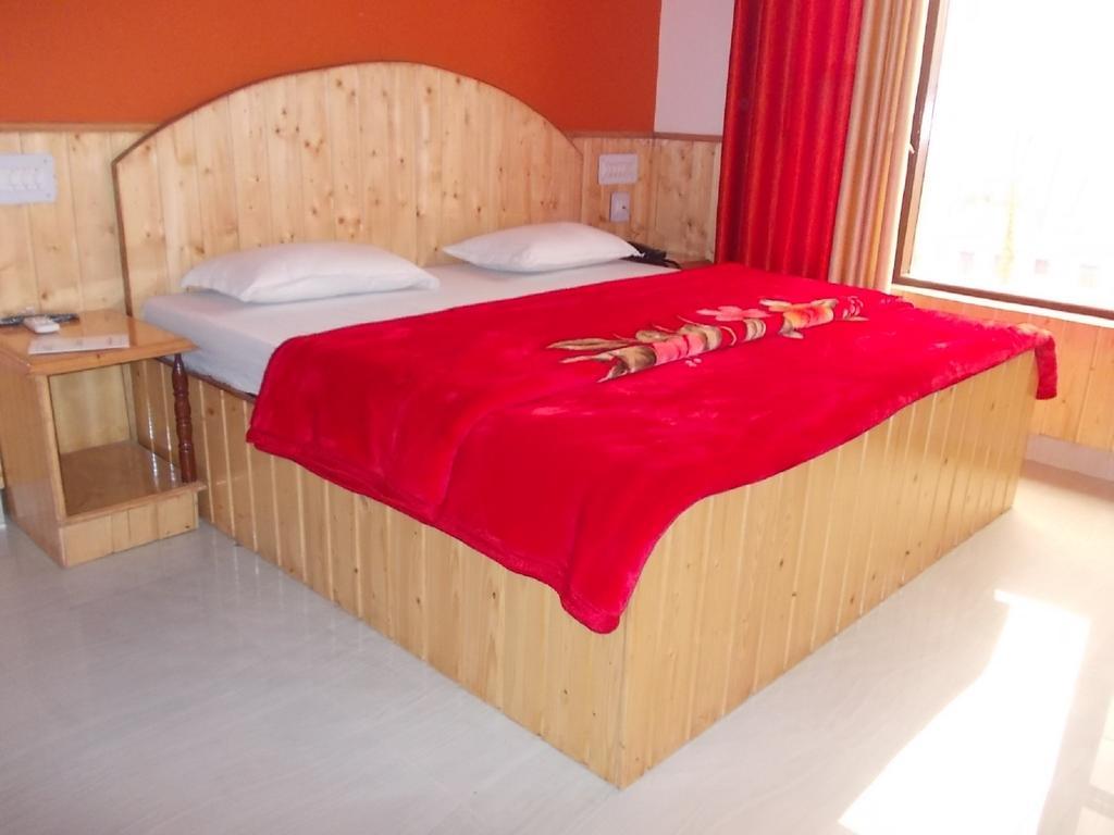 Himgiri Resort Nagchala Eksteriør billede